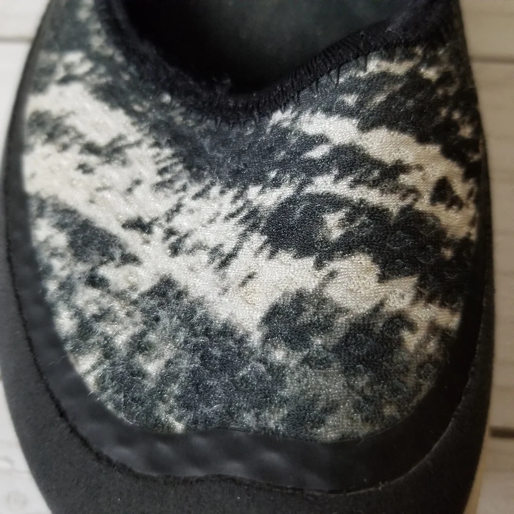 ECCO Biom Amrap Mary Jane Style Sporty Sneaker Shoe